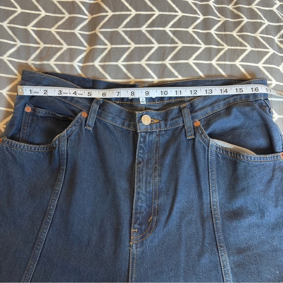 NWT Re/Done Tailored Ultra High Rise Barrel Jeans Size 31 Color: Bespoke - Picture 12 of 14